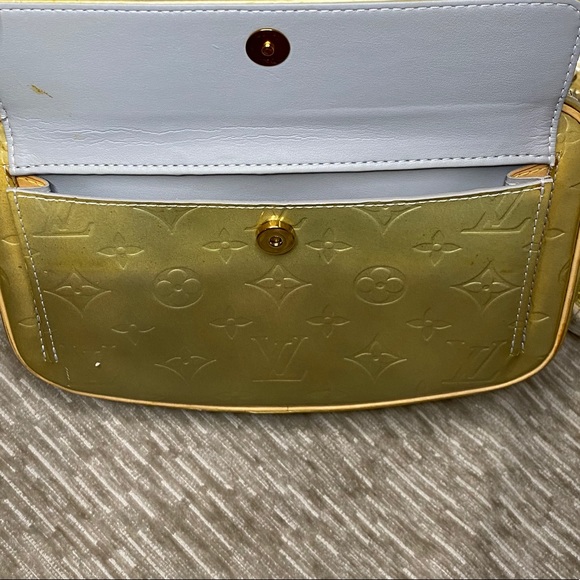 LOUIS VUITTON FULTON BAG - Picture 10 of 15